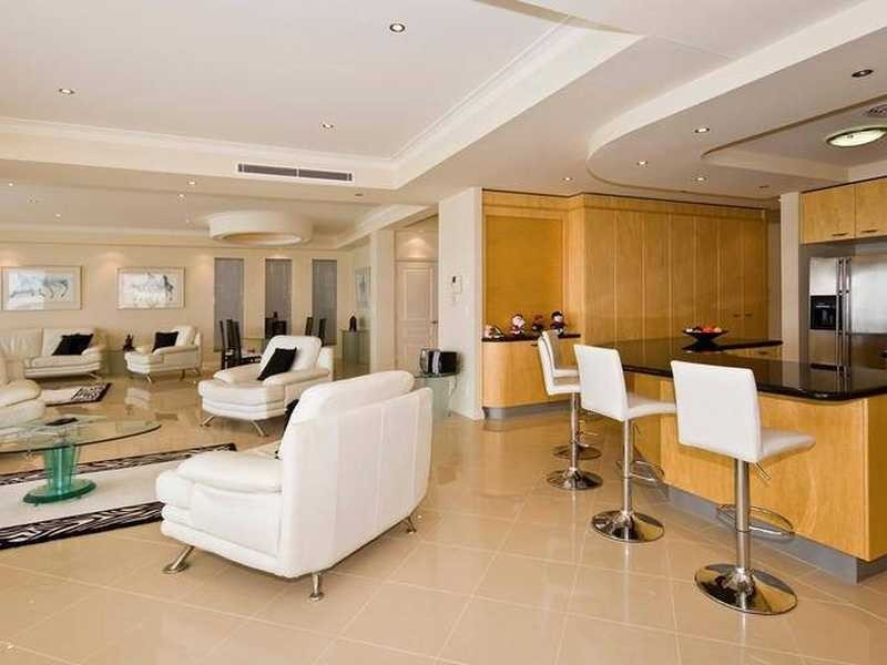 Sovereign Islands QLD 4216